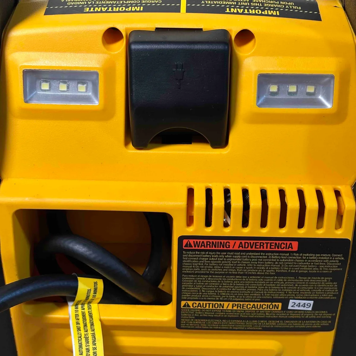 DeWalt 1600 jump starter charging indicator
