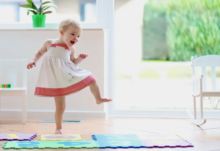 what age do kids start jumping